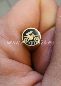 Pin mozaikowy 9mm MOTOCYKLISTA