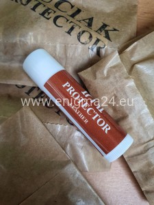 Kieszonkowy sztyft na bazie wosku PROTECTOR Leather