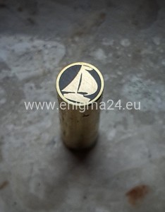 Pin mozaikowy 8mm ŁÓDKA